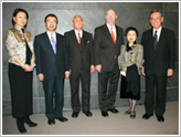 Amb. Oshima addresses the guests.